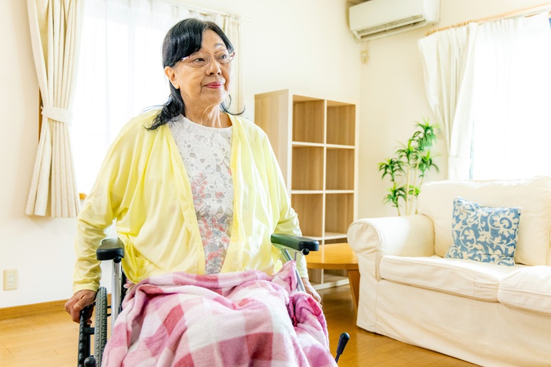 冬の在宅介護で注意したい高齢者のヒートショックとは 原因と予防策を徹底解説